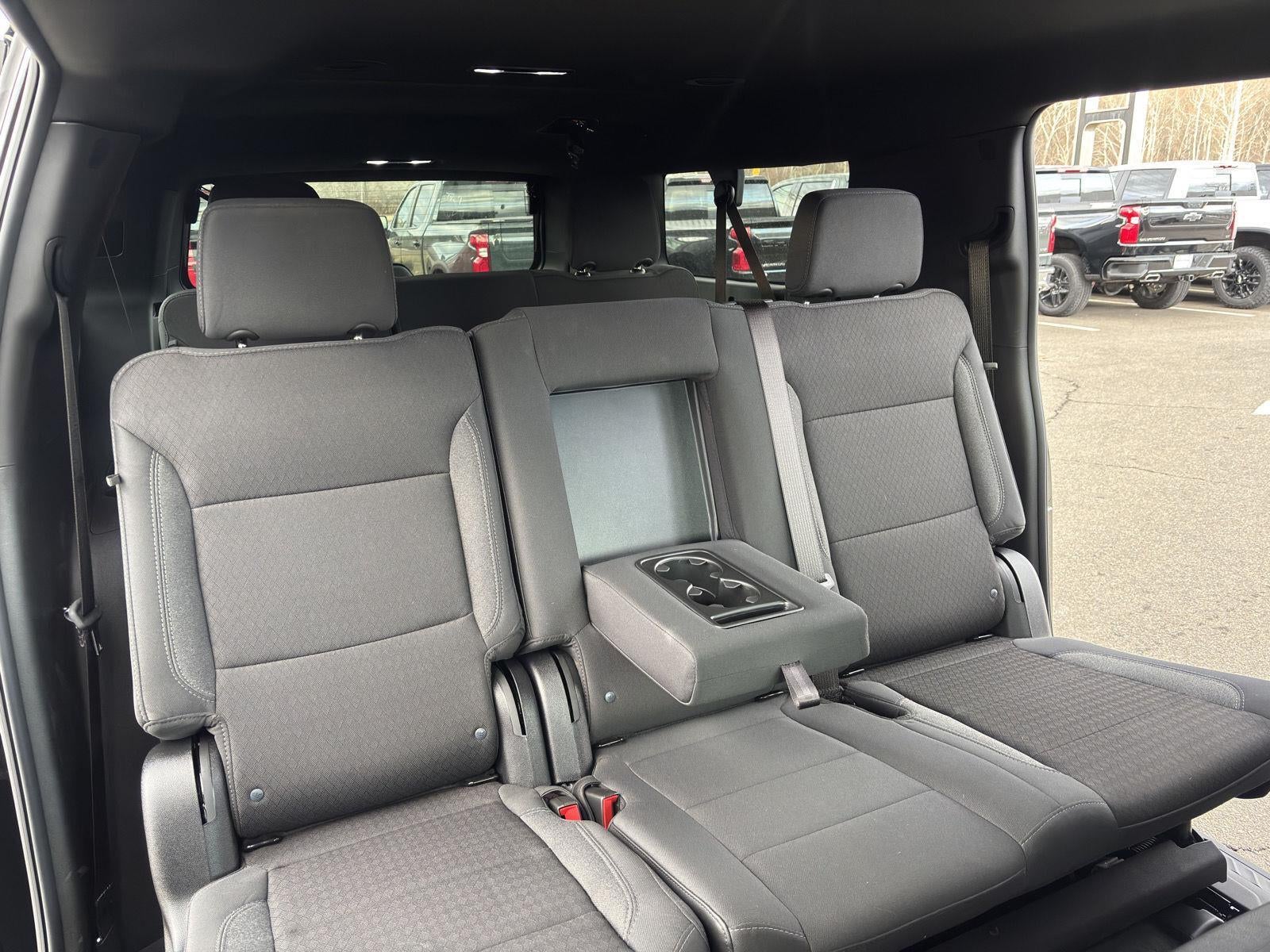 2026 Chevrolet Suburban LS