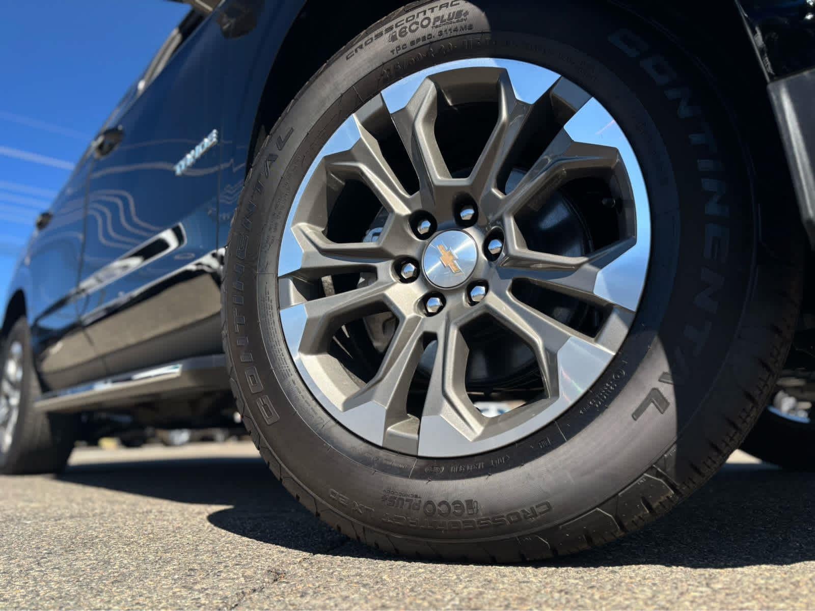 2025 Chevrolet Tahoe LS