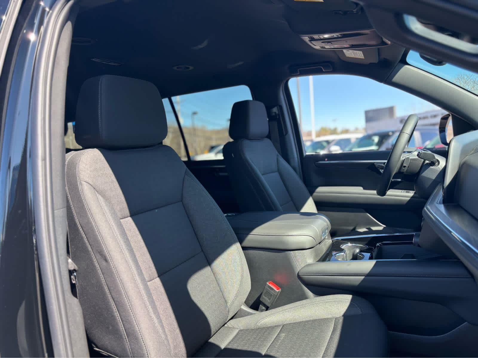 2025 Chevrolet Tahoe LS