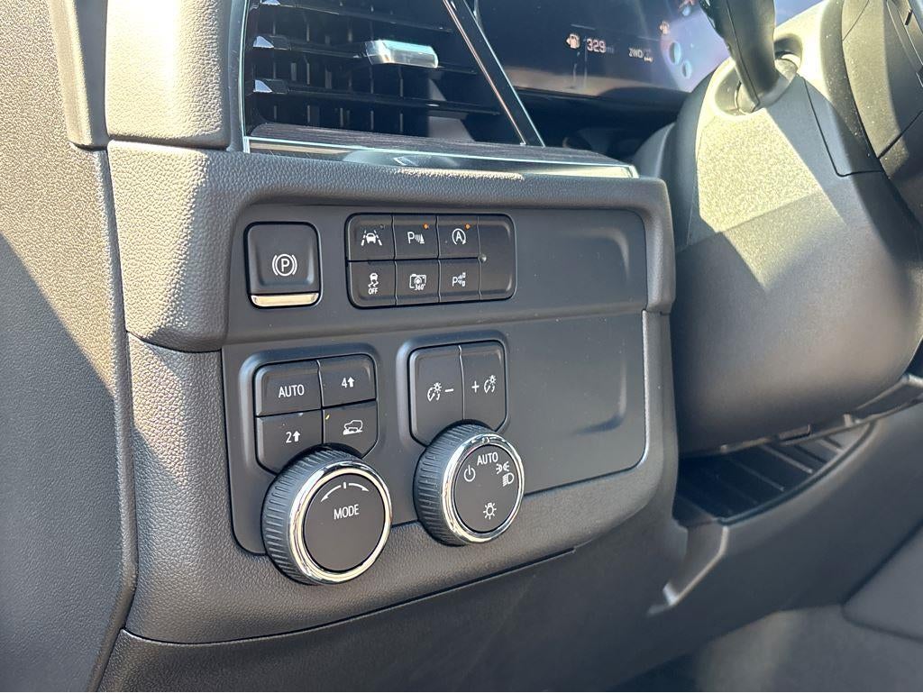 2025 Chevrolet Tahoe LS