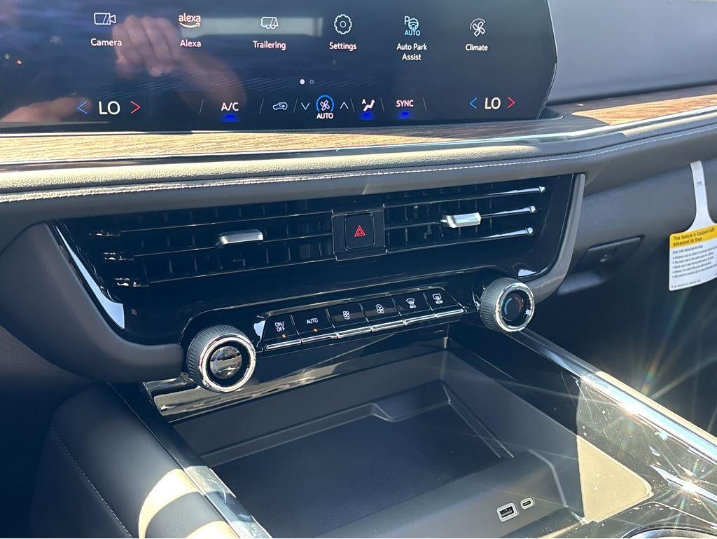 2025 Chevrolet Tahoe LS