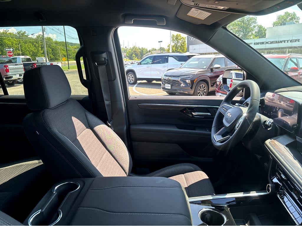 2025 Chevrolet Tahoe LS