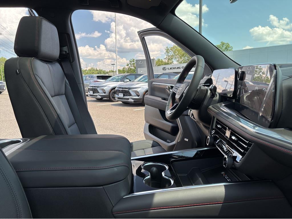 2026 Chevrolet Tahoe RST - Photo 31
