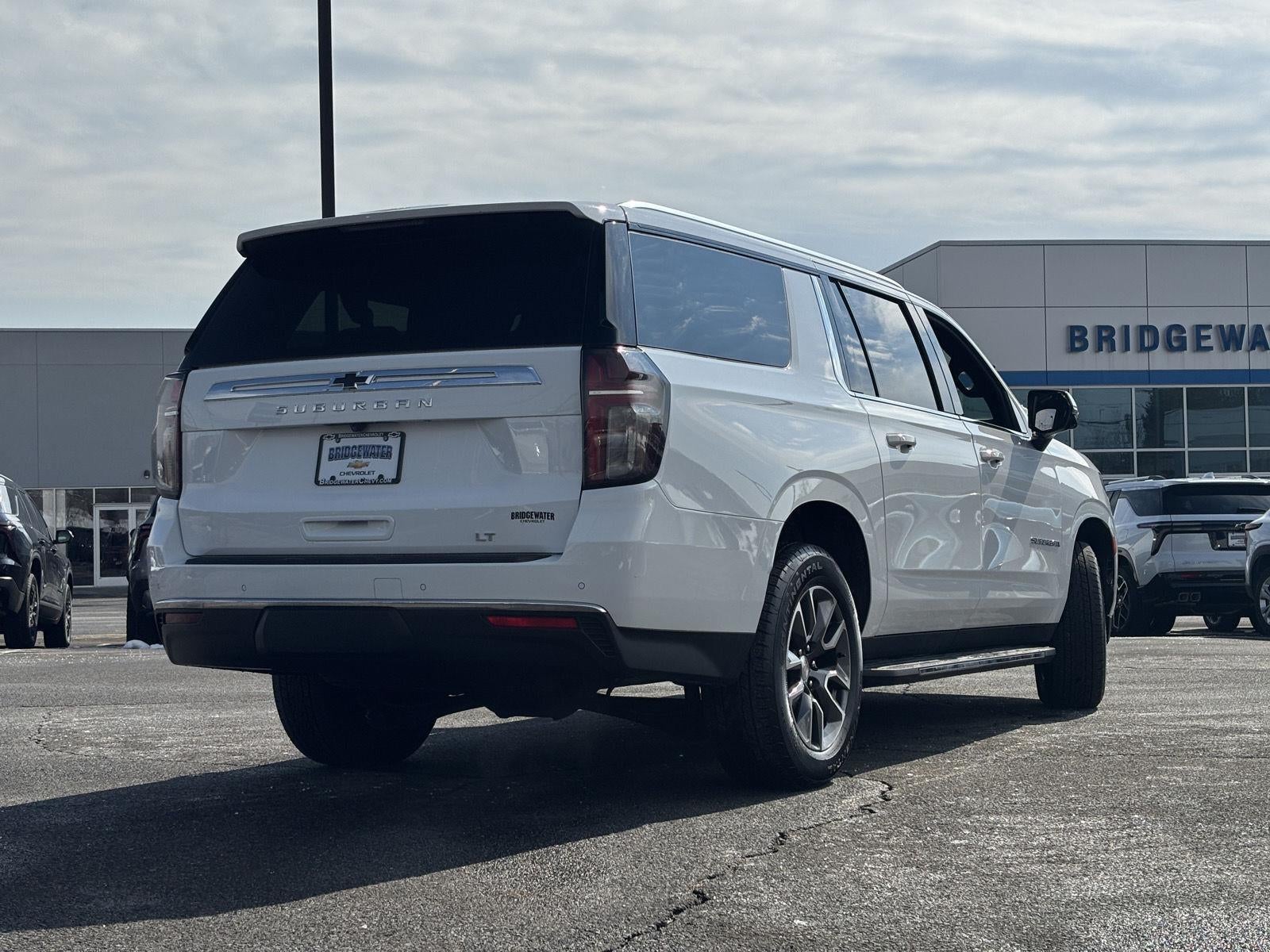 2022 Chevrolet Suburban LT