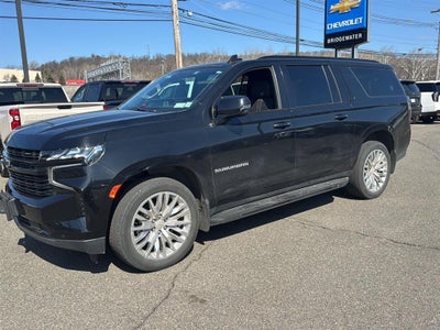2023 Chevrolet Suburban RST