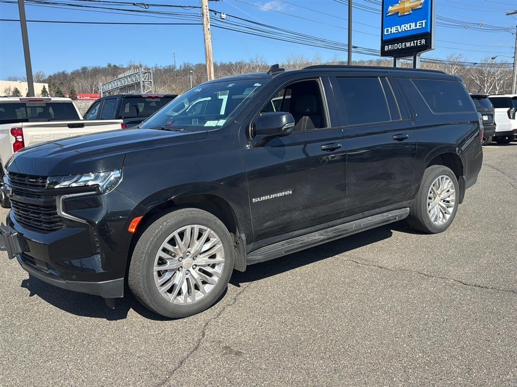 2023 Chevrolet Suburban RST