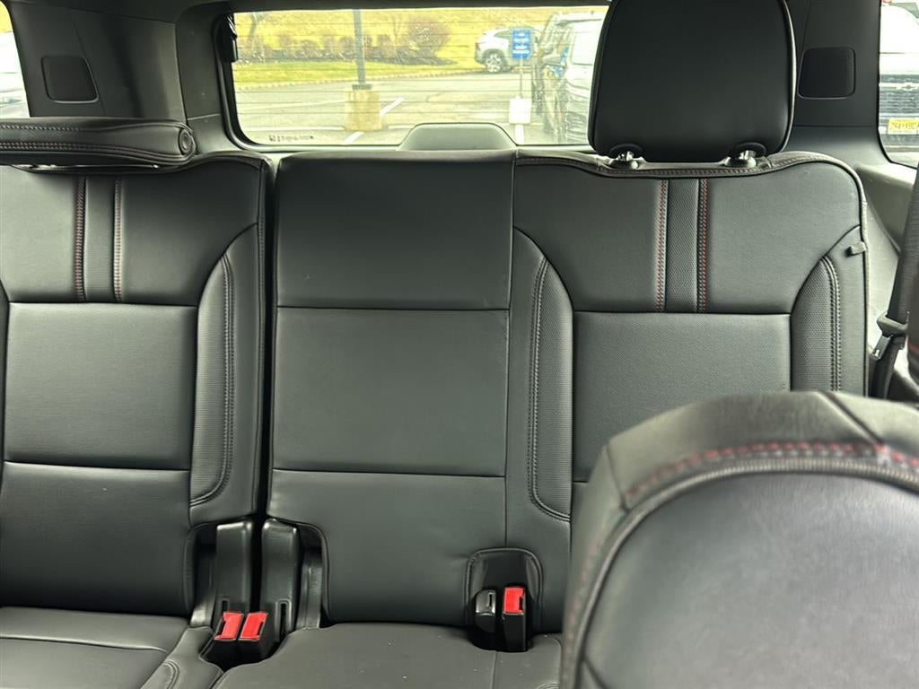 2021 Chevrolet Suburban RST