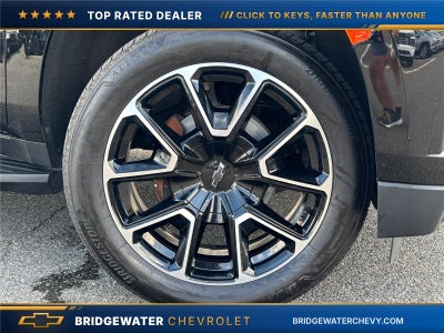 2023 Chevrolet Suburban RST