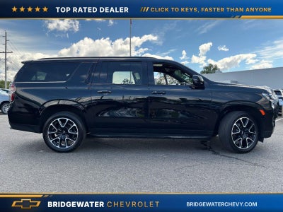 2023 Chevrolet Suburban RST