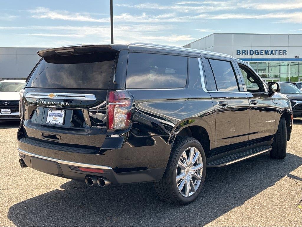 2023 Chevrolet Suburban High Country