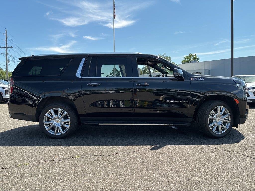 2023 Chevrolet Suburban High Country