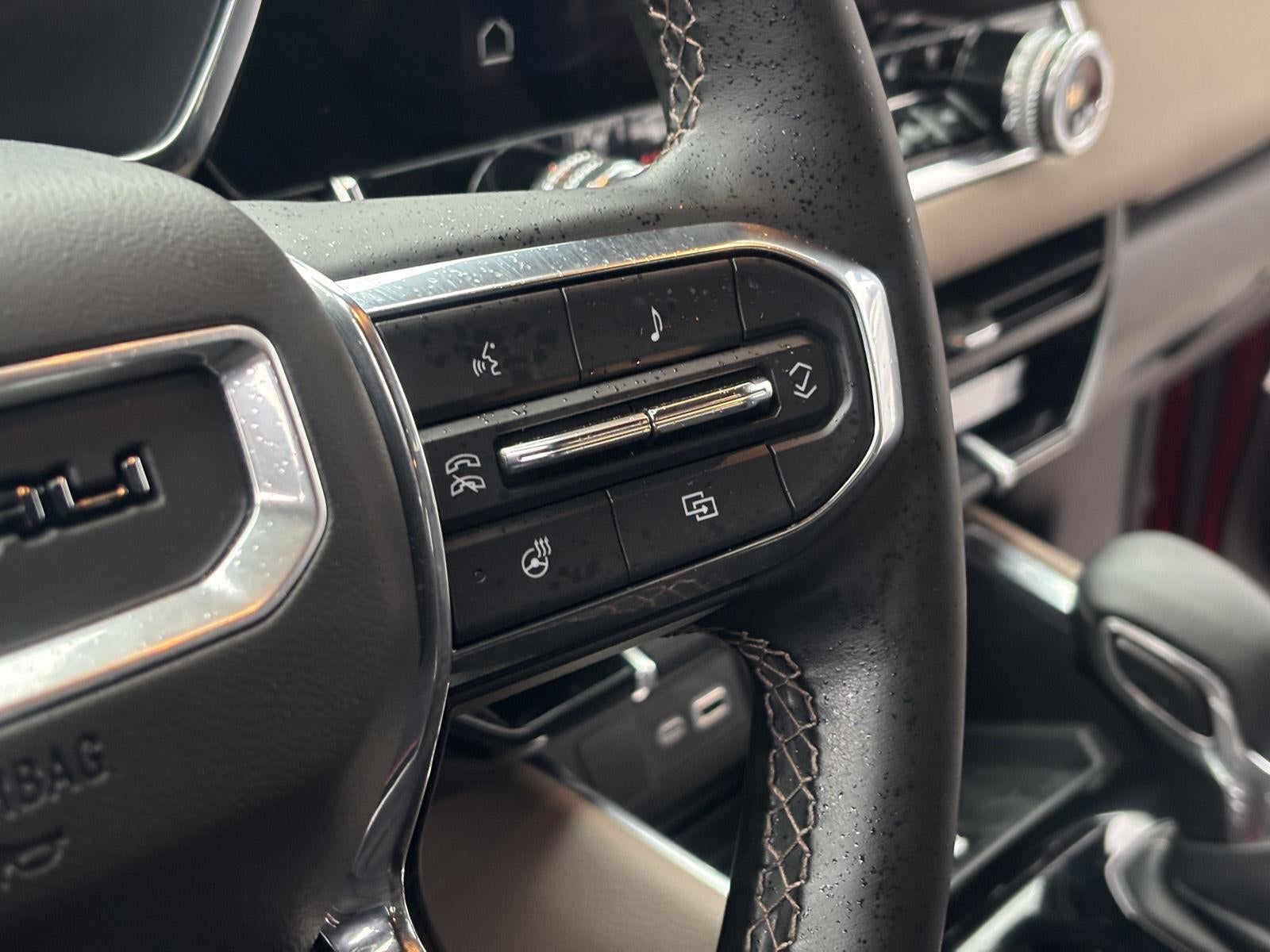 2025 GMC Canyon Denali