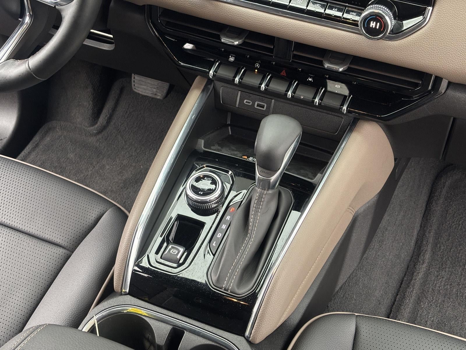 2025 GMC Canyon Denali