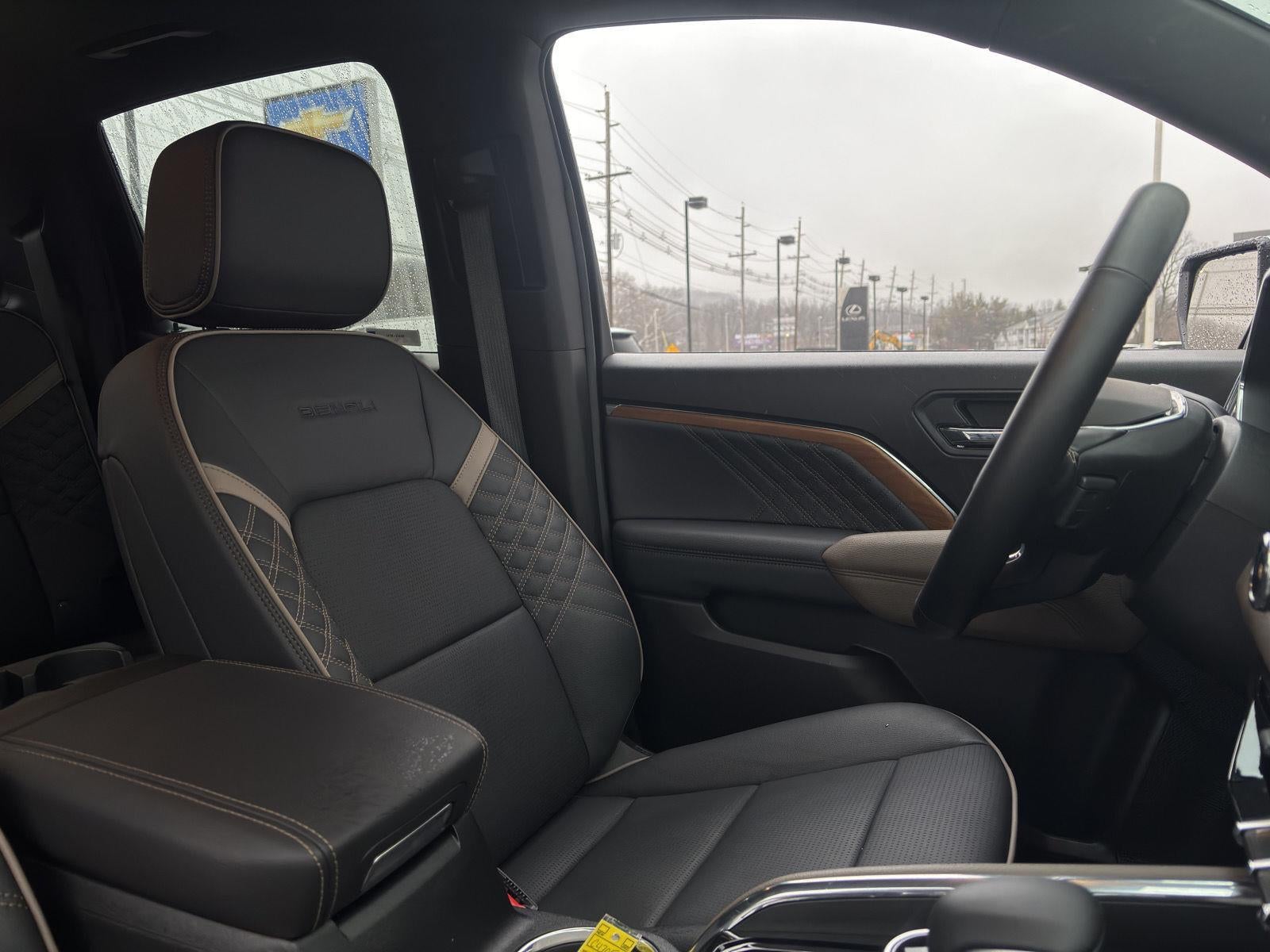 2025 GMC Canyon Denali