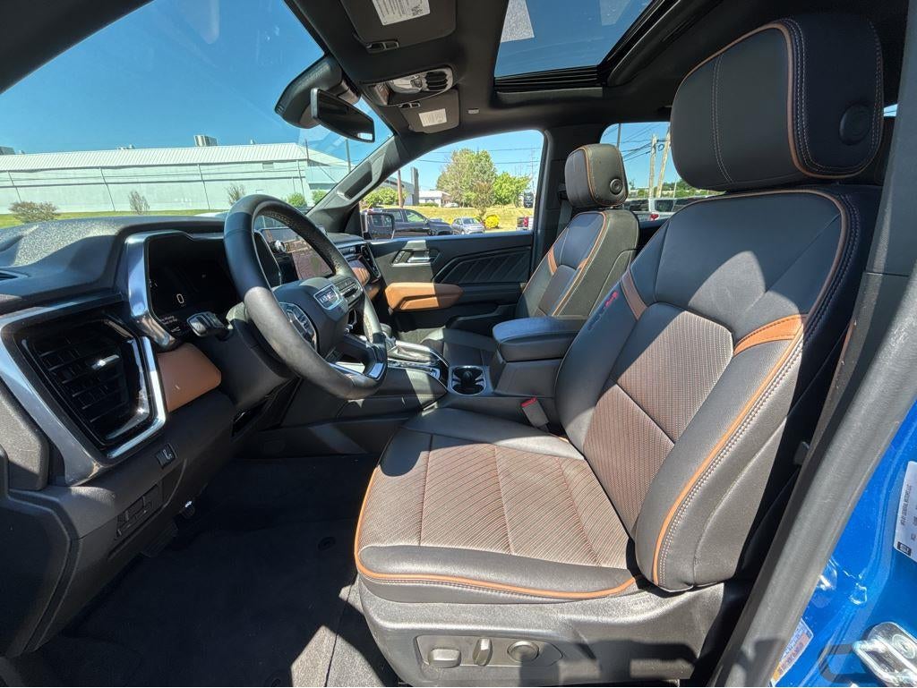 2023 GMC Canyon AT4