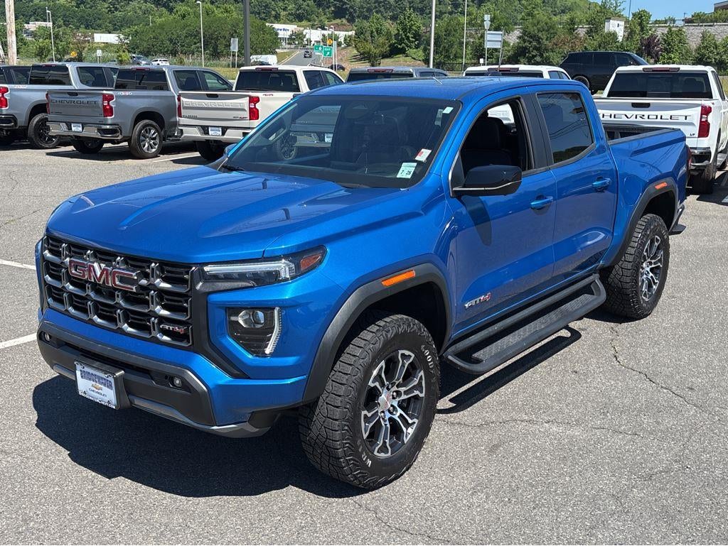2023 GMC Canyon AT4