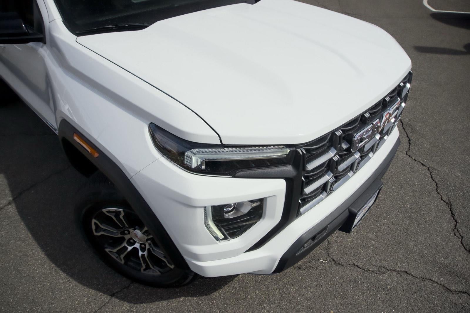 2023 GMC Canyon AT4