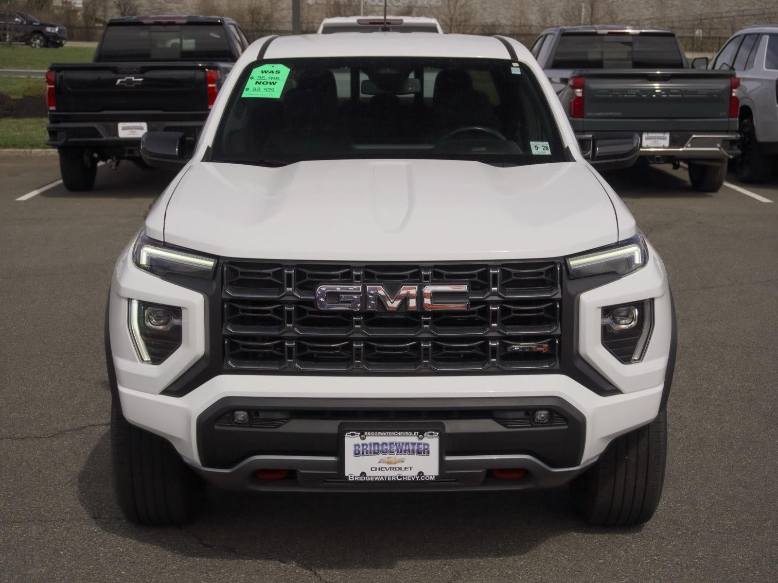 2023 GMC Canyon AT4