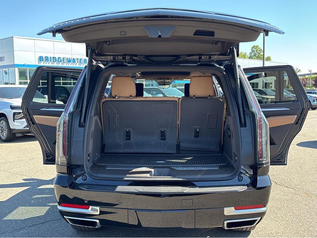 2025 Cadillac Escalade Premium Luxury