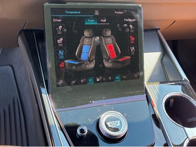 2025 Cadillac Escalade Premium Luxury