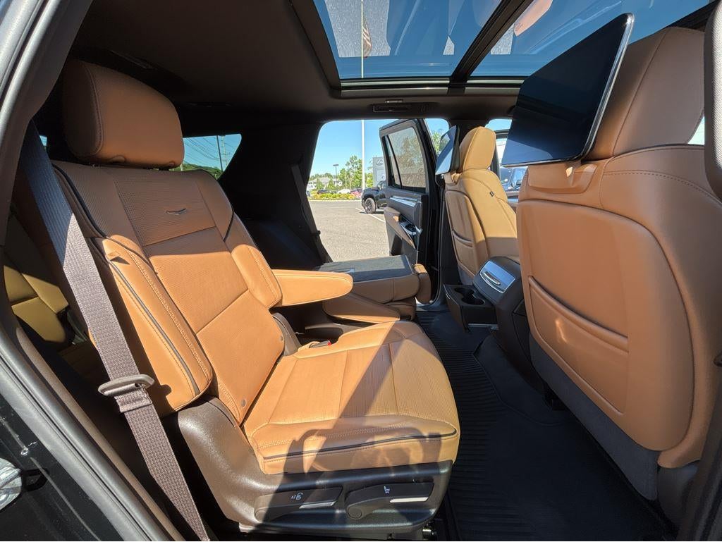 2025 Cadillac Escalade Premium Luxury