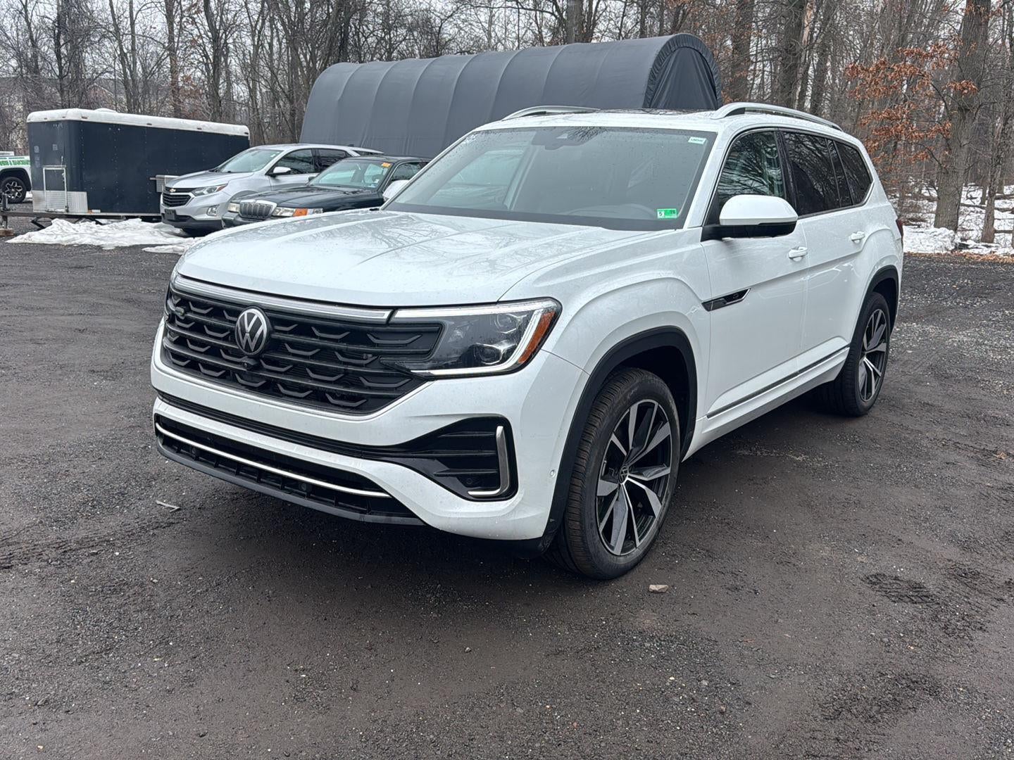 2025 Volkswagen Atlas 2.0T SEL Premium R-Line