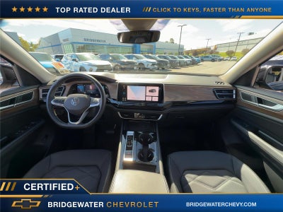 2024 Volkswagen Atlas 2.0T SE w/Technology