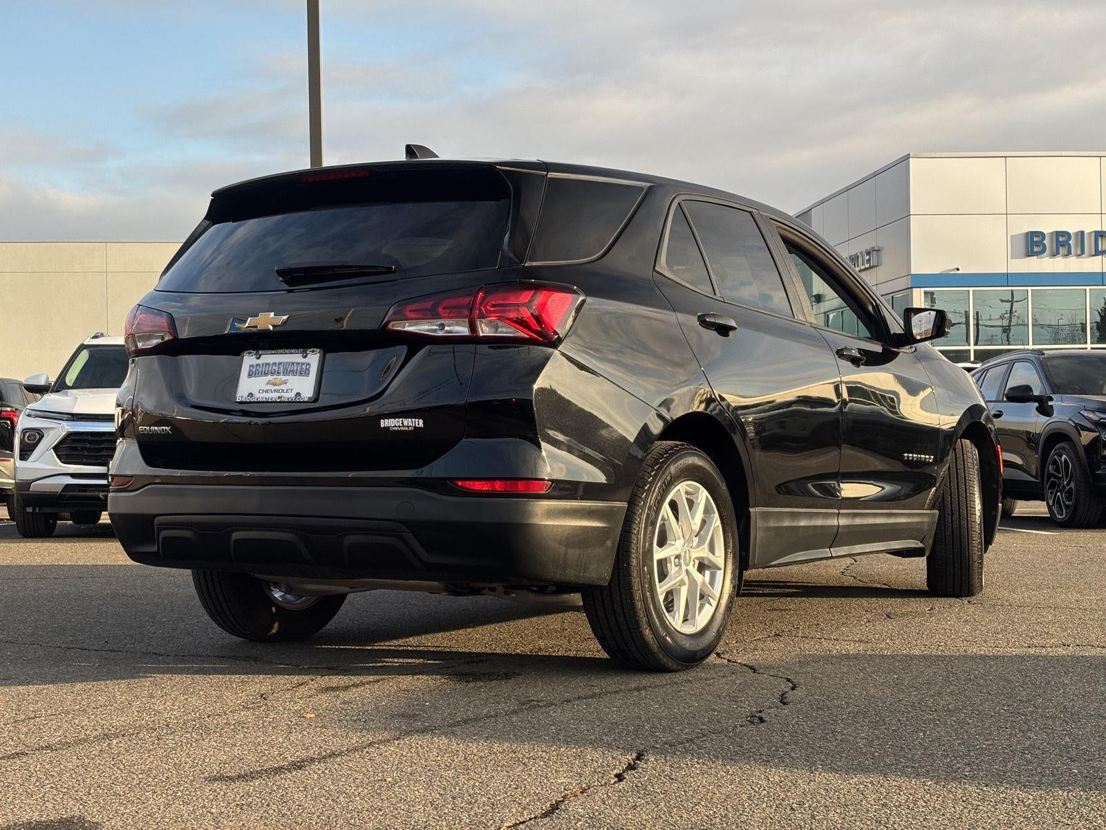 2022 Chevrolet Equinox LS