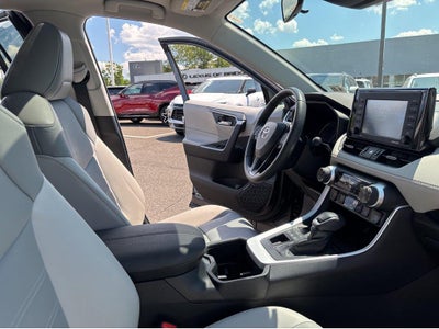 2022 Toyota RAV4 XLE Premium
