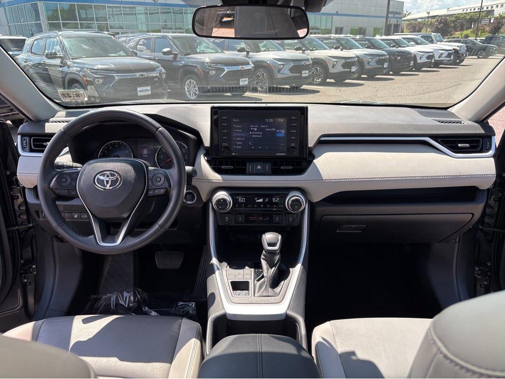 2022 Toyota RAV4 XLE Premium