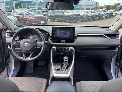 2020 Toyota RAV4 Hybrid XLE