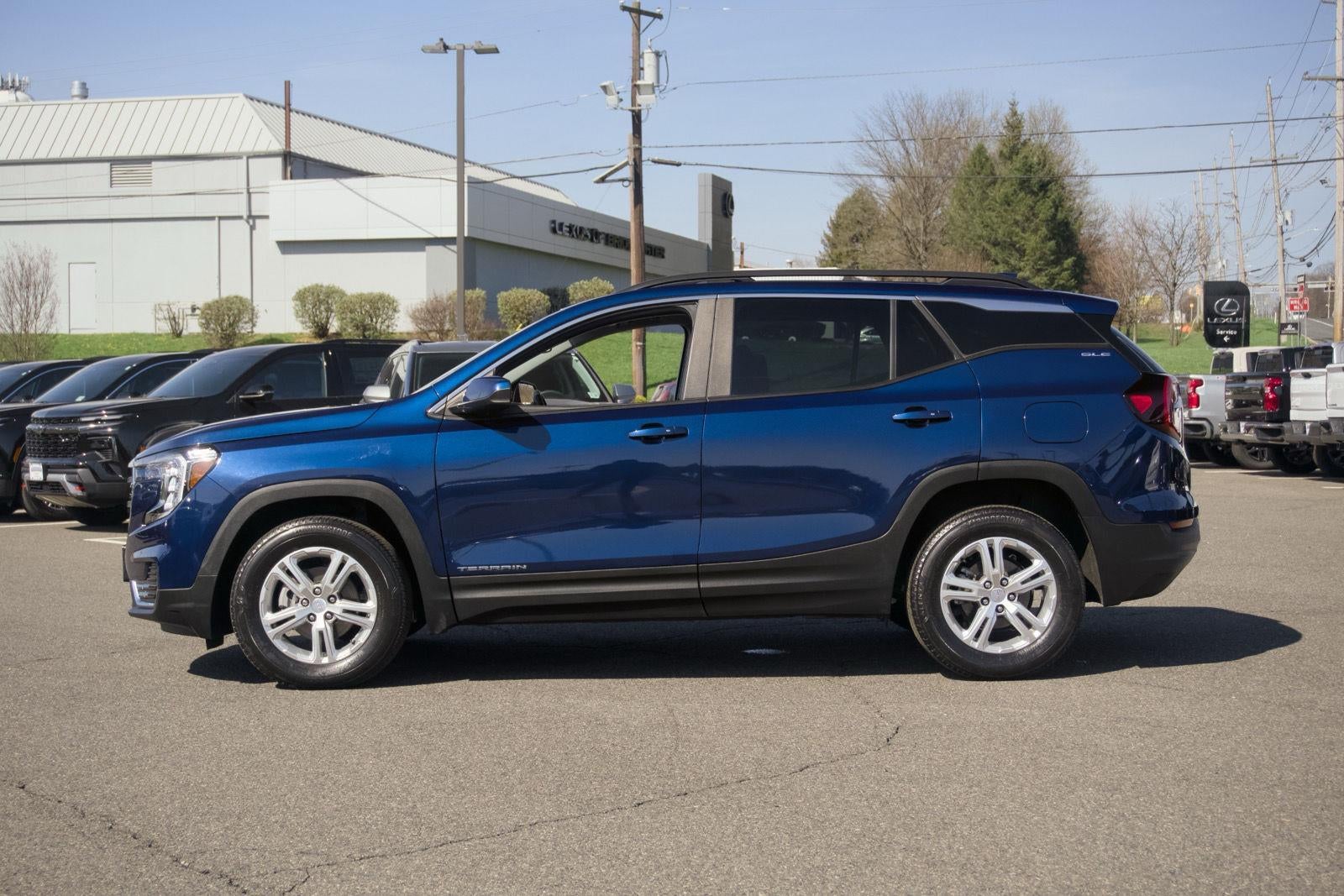 2022 GMC Terrain SLE