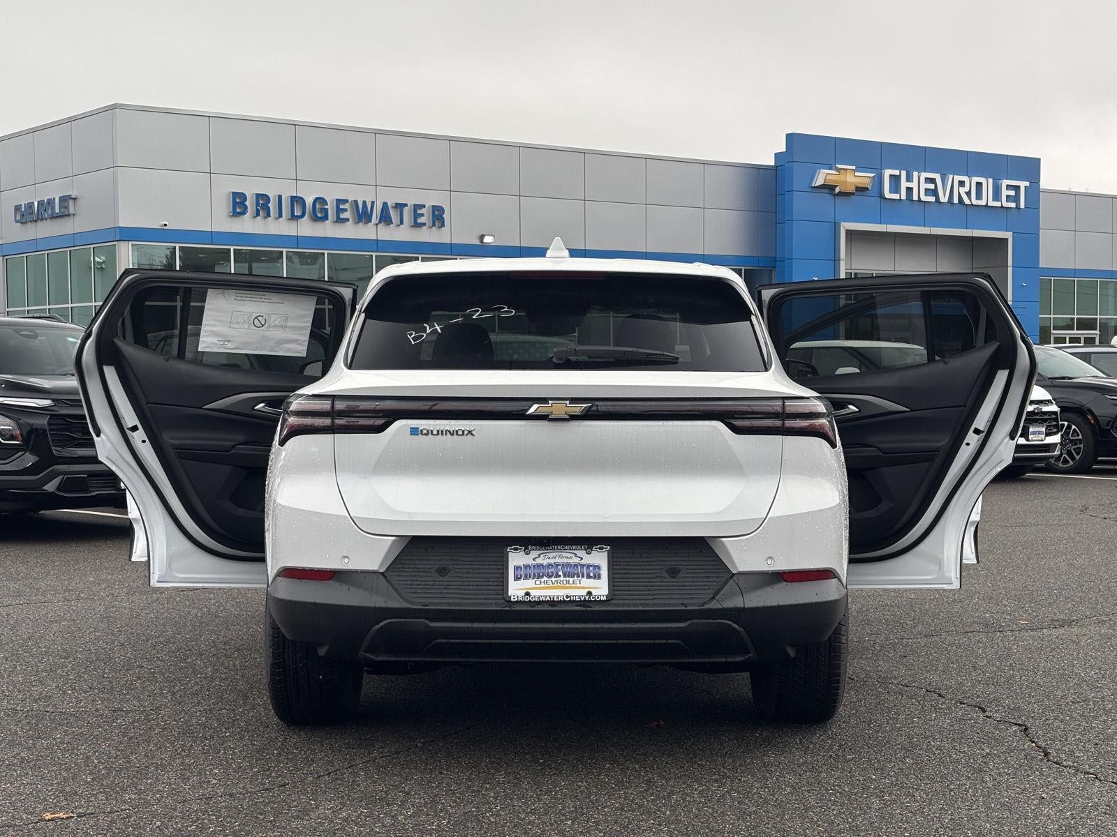 2026 Chevrolet Equinox EV LT