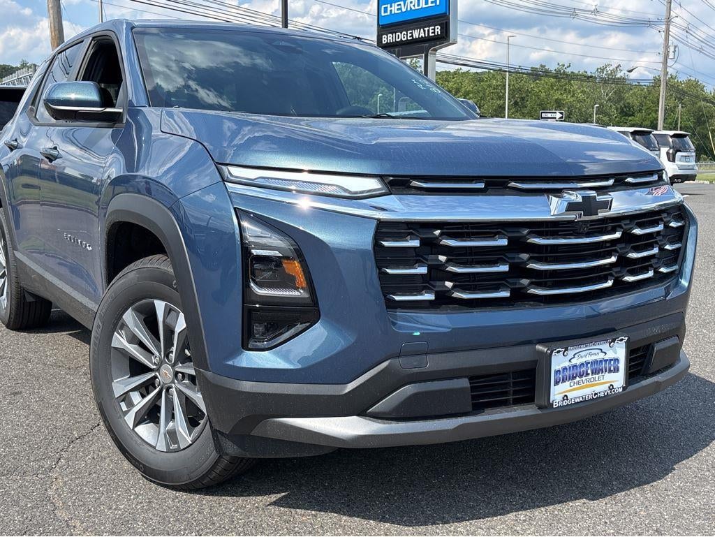 2026 Chevrolet Equinox LT - Photo 2