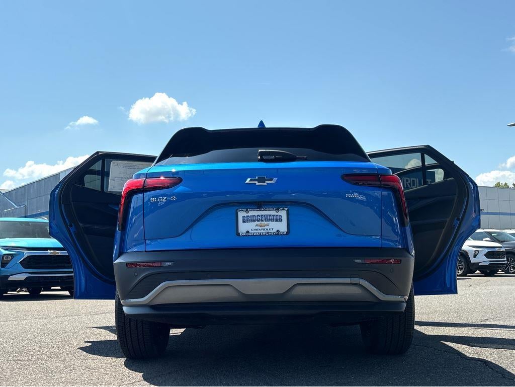 2025 Chevrolet Blazer EV LT