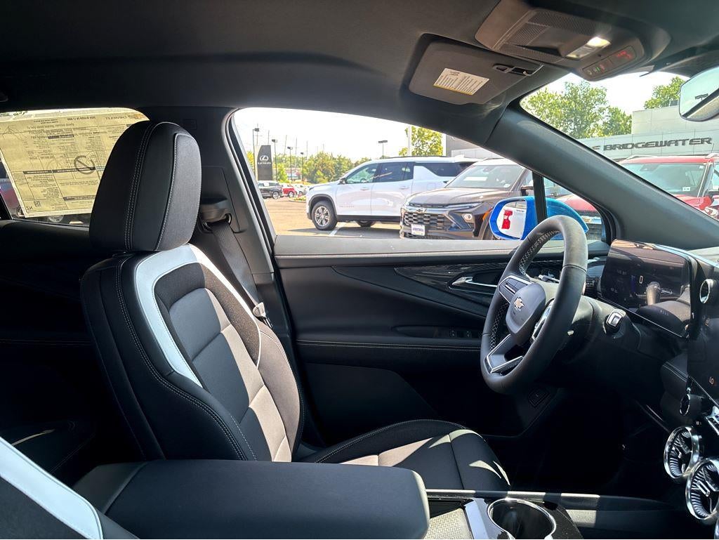 2025 Chevrolet Blazer EV LT