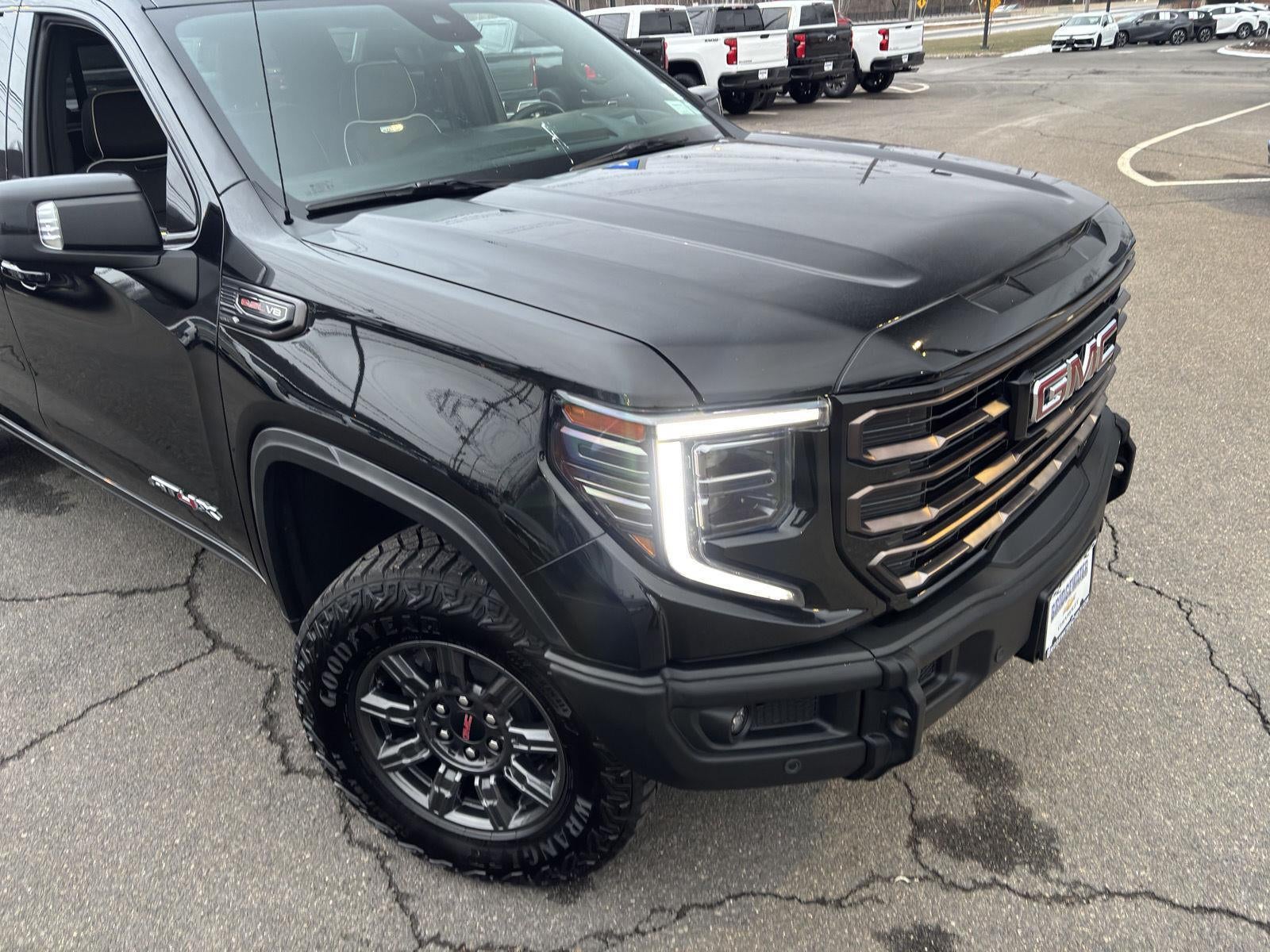 2024 GMC Sierra 1500 AT4X