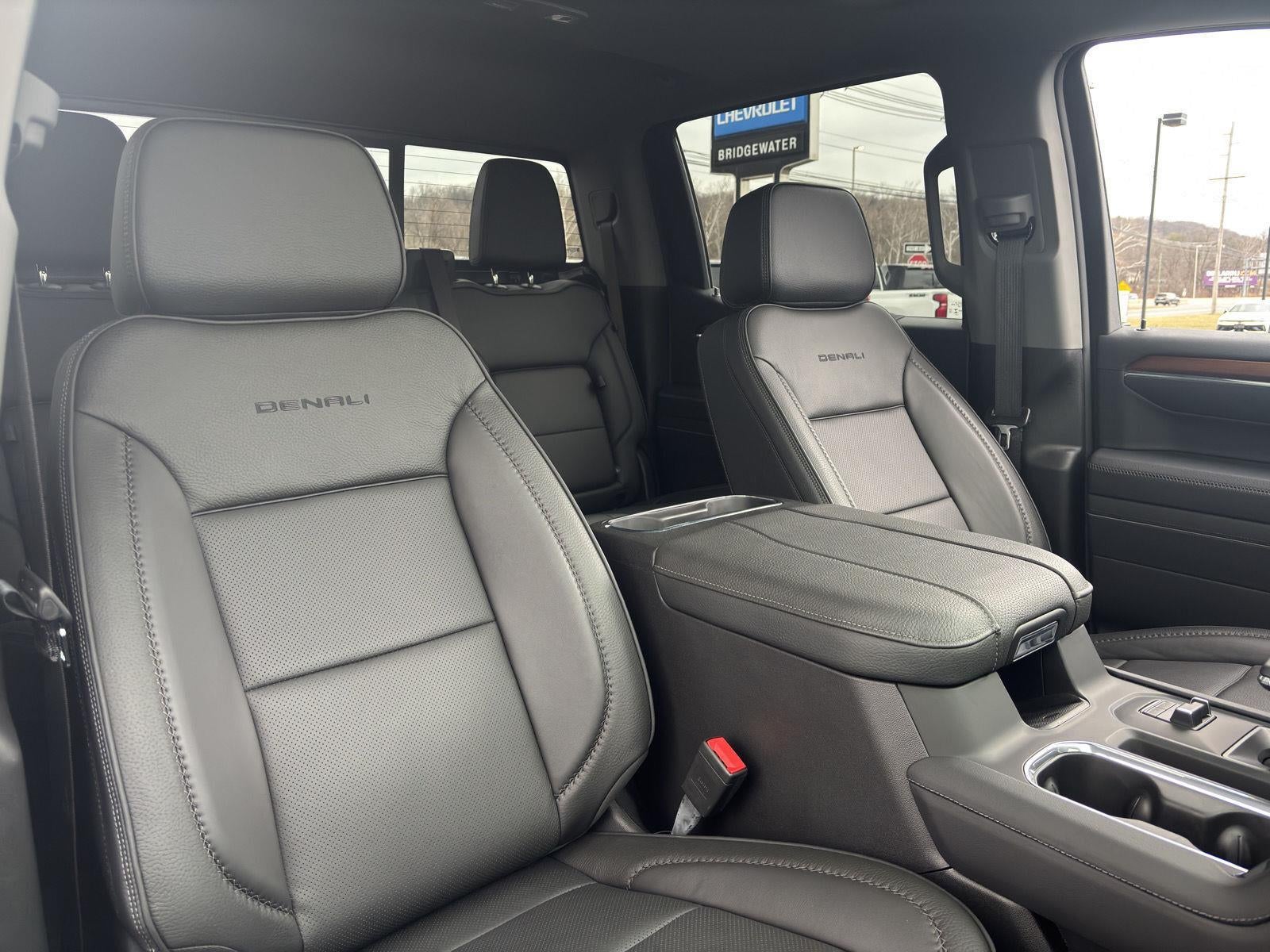 2025 GMC Sierra 1500 Denali