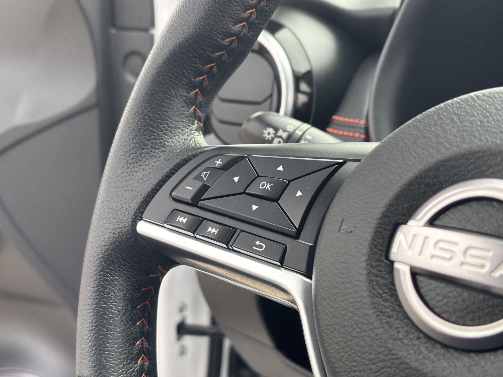 2024 Nissan Kicks SR Xtronic CVT