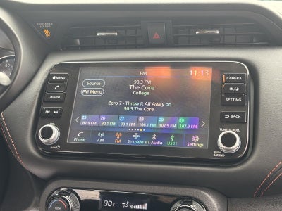 2024 Nissan Kicks SR Xtronic CVT