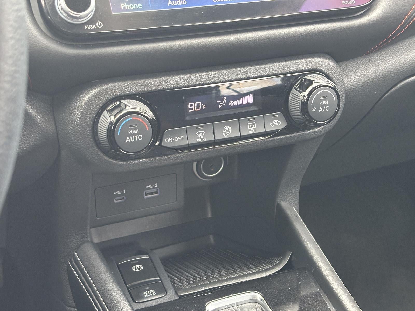 2024 Nissan Kicks SR Xtronic CVT