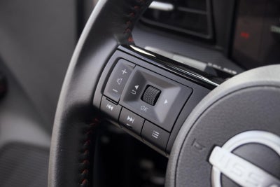 2025 Nissan Kicks SR Intelligent AWD