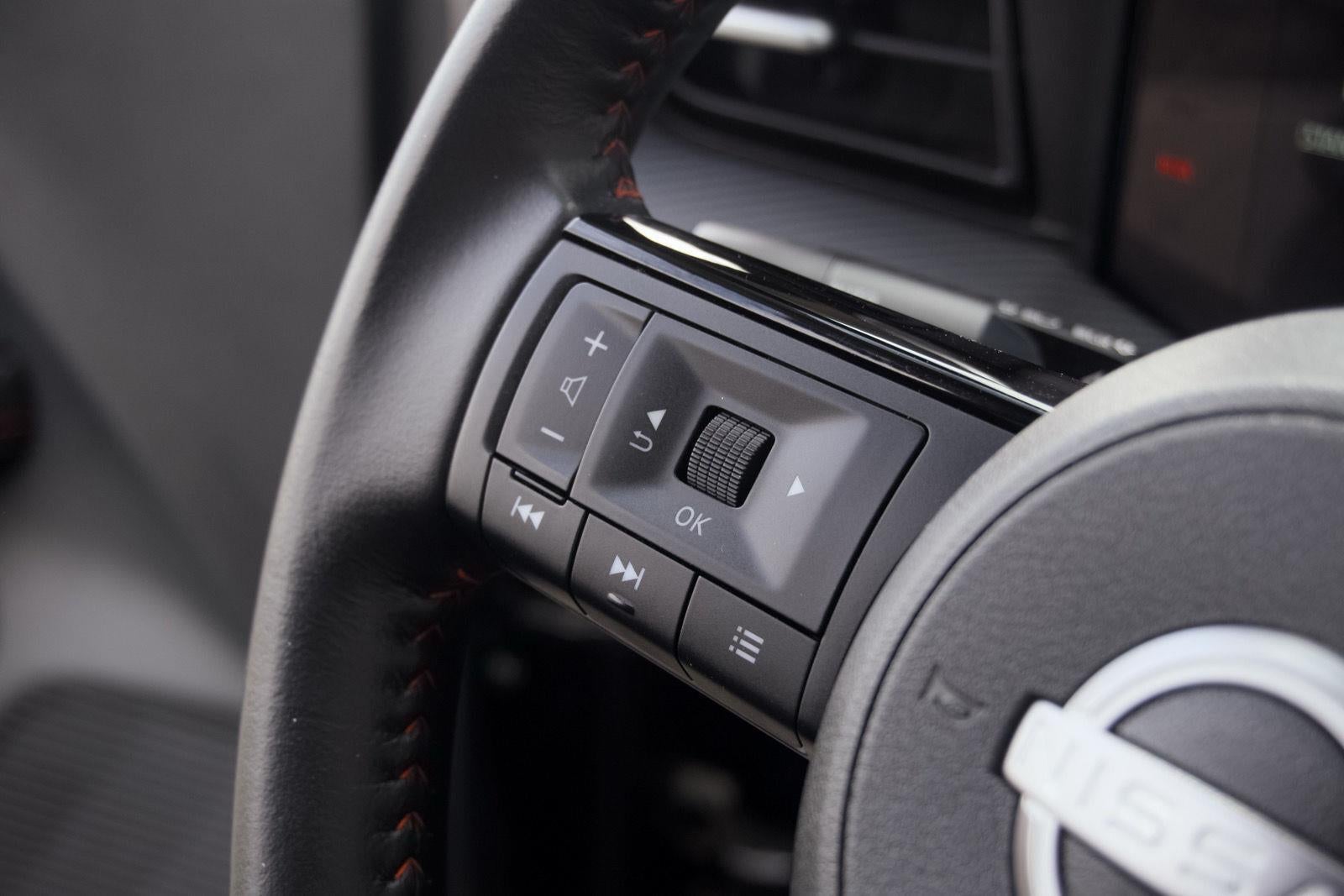 2025 Nissan Kicks SR Intelligent AWD