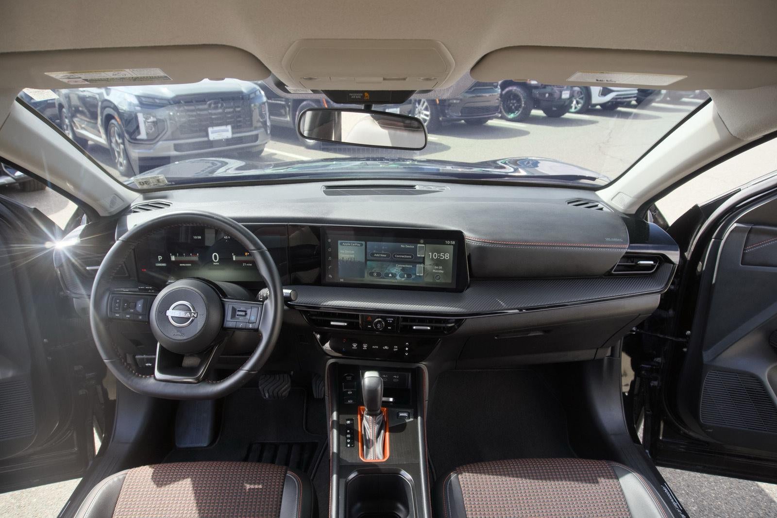 2025 Nissan Kicks SR Intelligent AWD