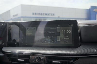 2025 Nissan Kicks SR Intelligent AWD