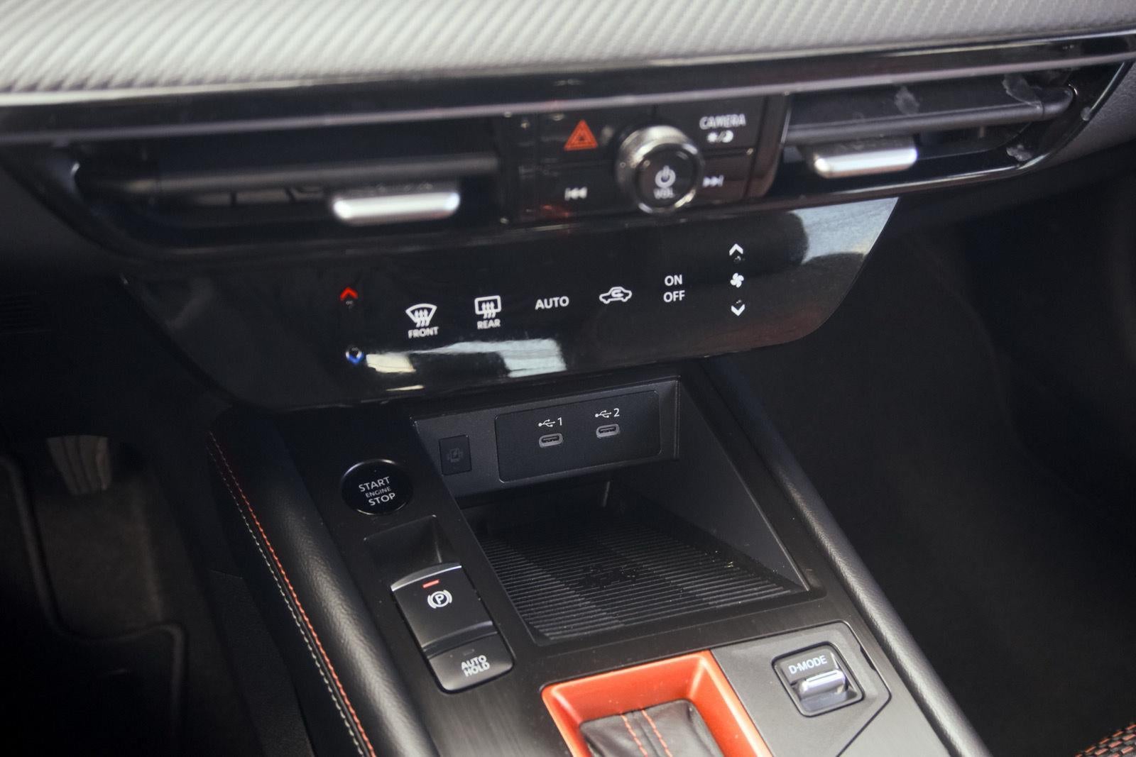 2025 Nissan Kicks SR Intelligent AWD