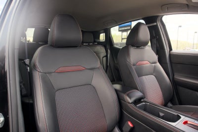2025 Nissan Kicks SR Intelligent AWD