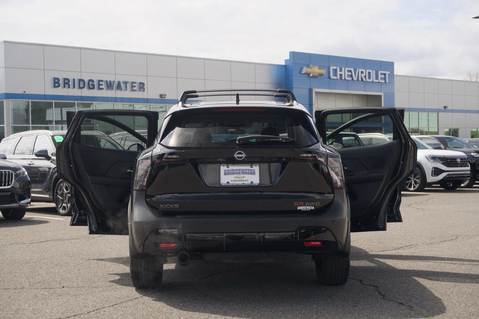 2025 Nissan Kicks SR Intelligent AWD