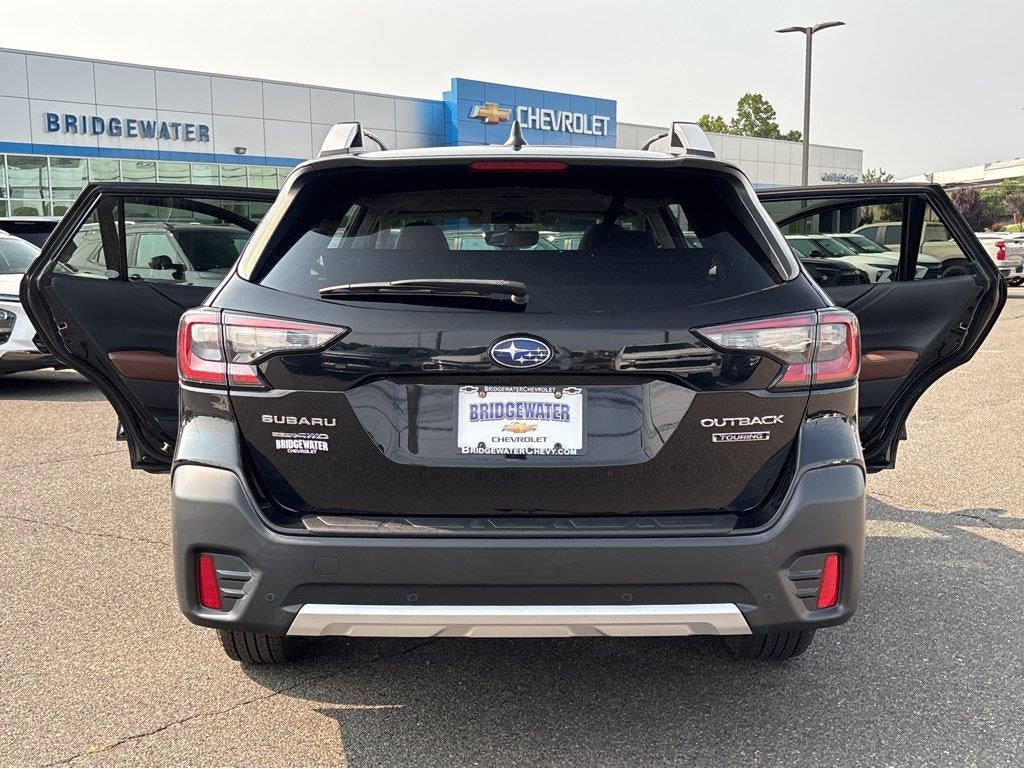 2022 Subaru Outback Touring