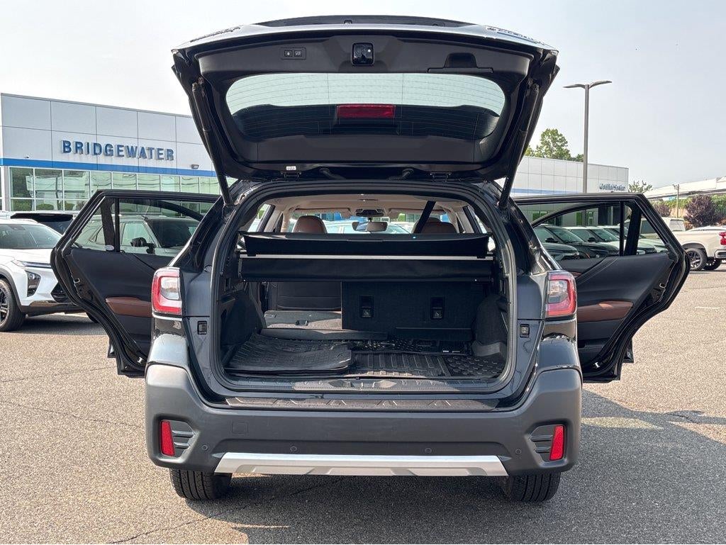 2022 Subaru Outback Touring